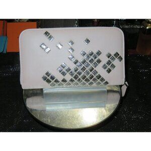 Bottega Veneta Blush Pink Intrecciato Weave Italian Leather Full Zip Long Wallet